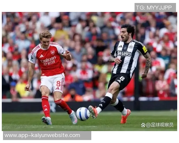 杰拉德相信曼城在欧冠和英超双线作战中都能保持竞争力